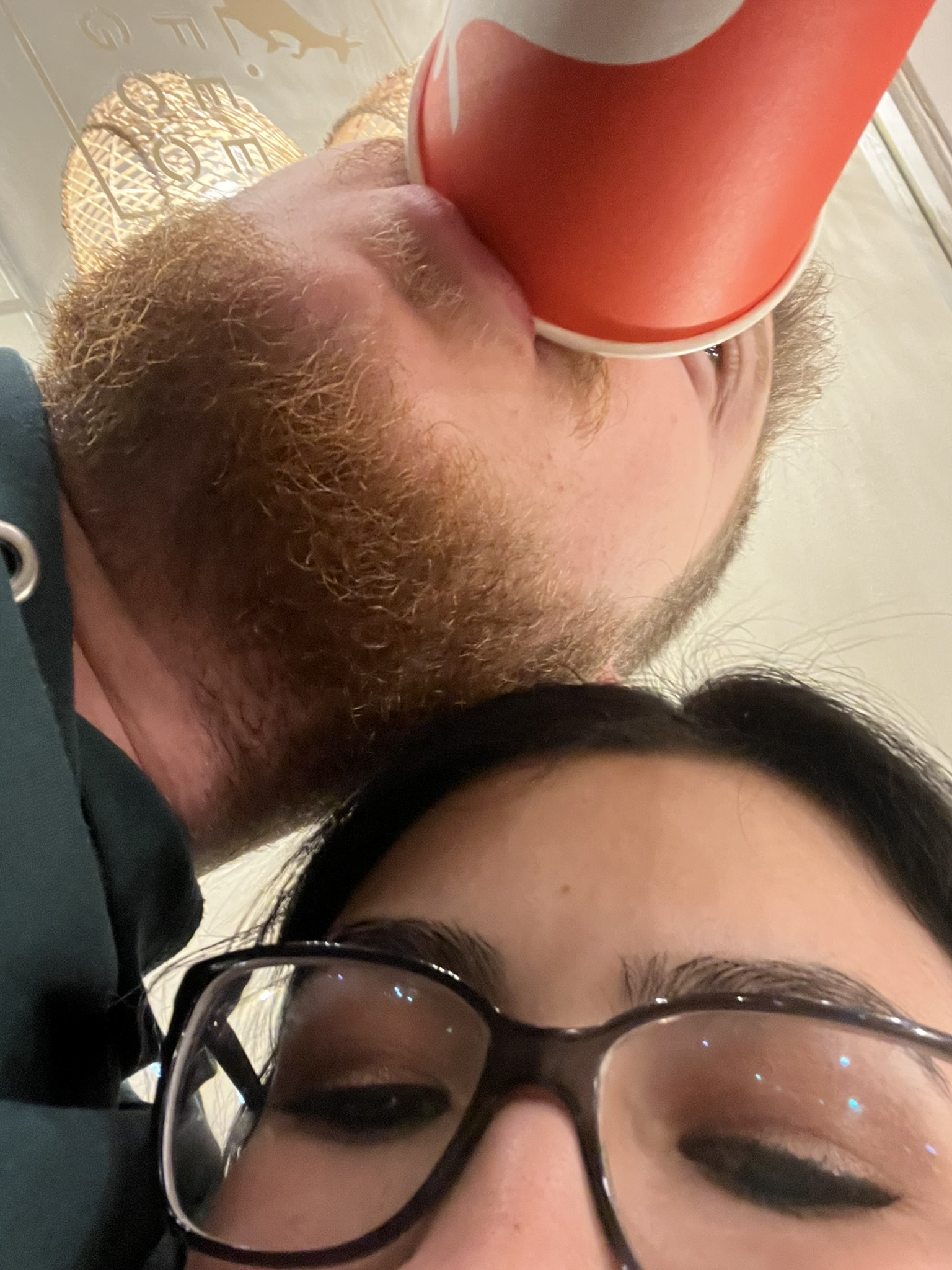 Salep içerken ben ve sen