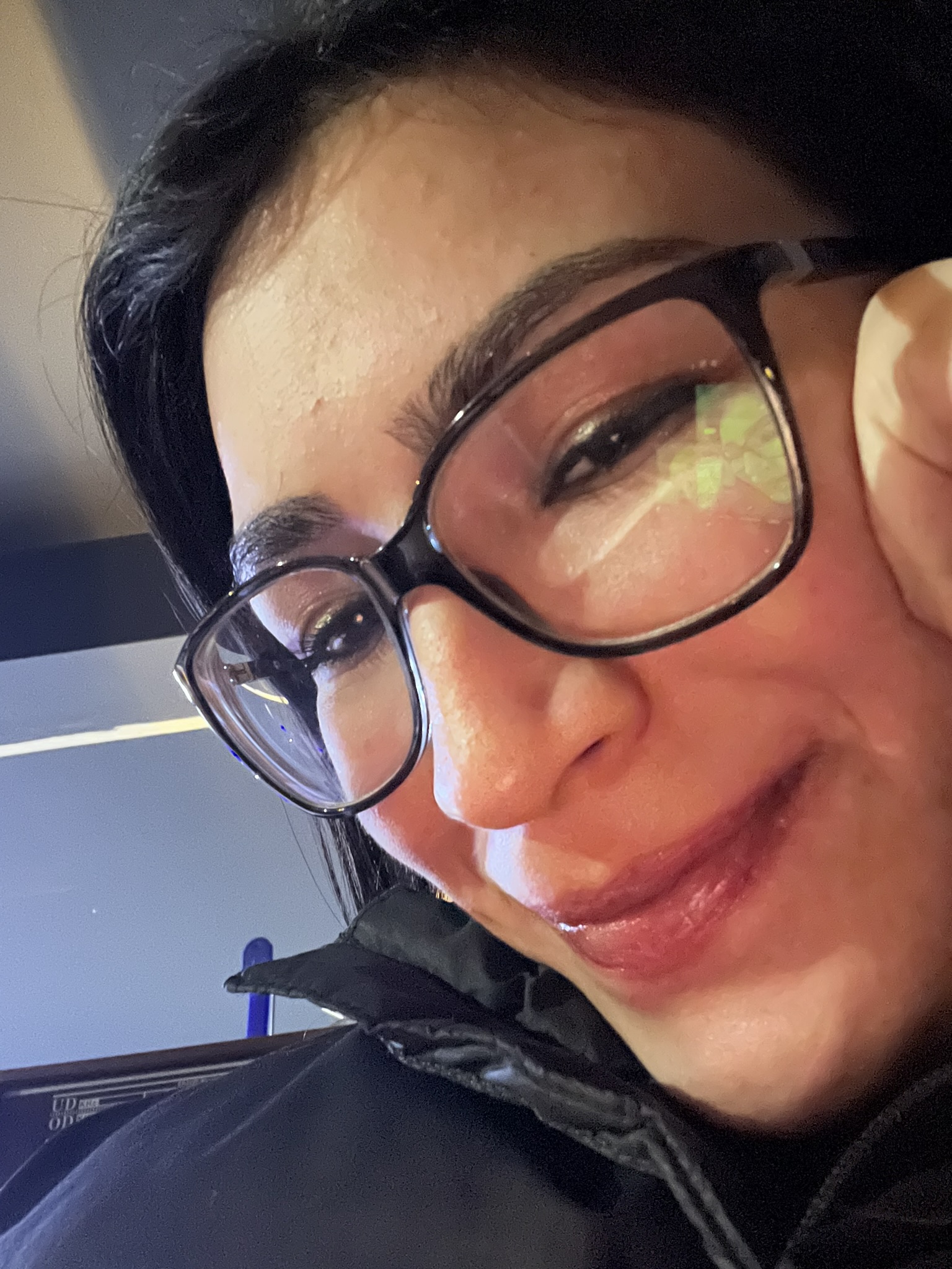 Bakınca özlersin bakışı