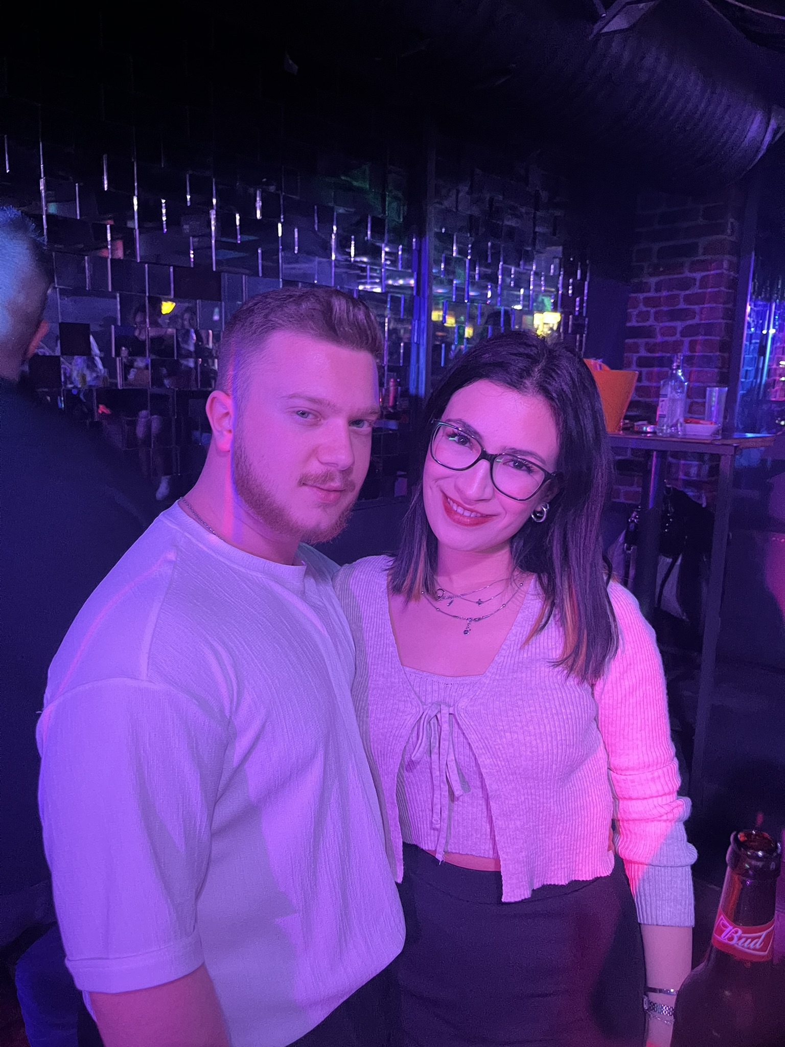 Pub'dan sonra cluba gitmiştik