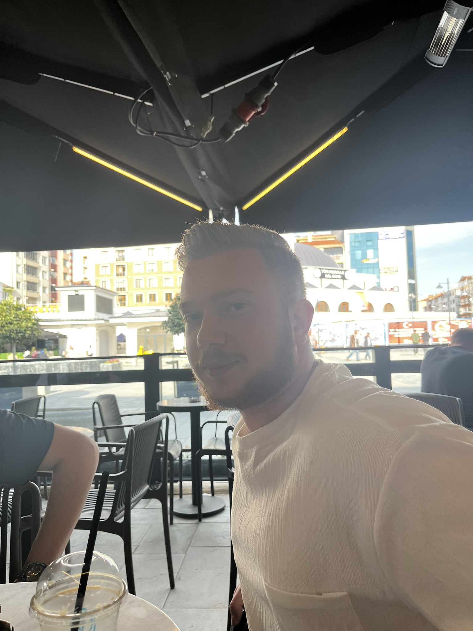 Aşkım çekiyom bak